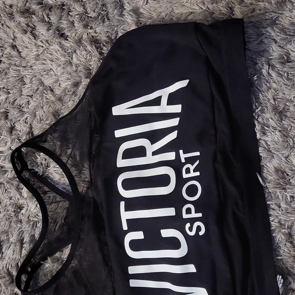 Victoria's Secret Sport Bra - Picture 3 of 10